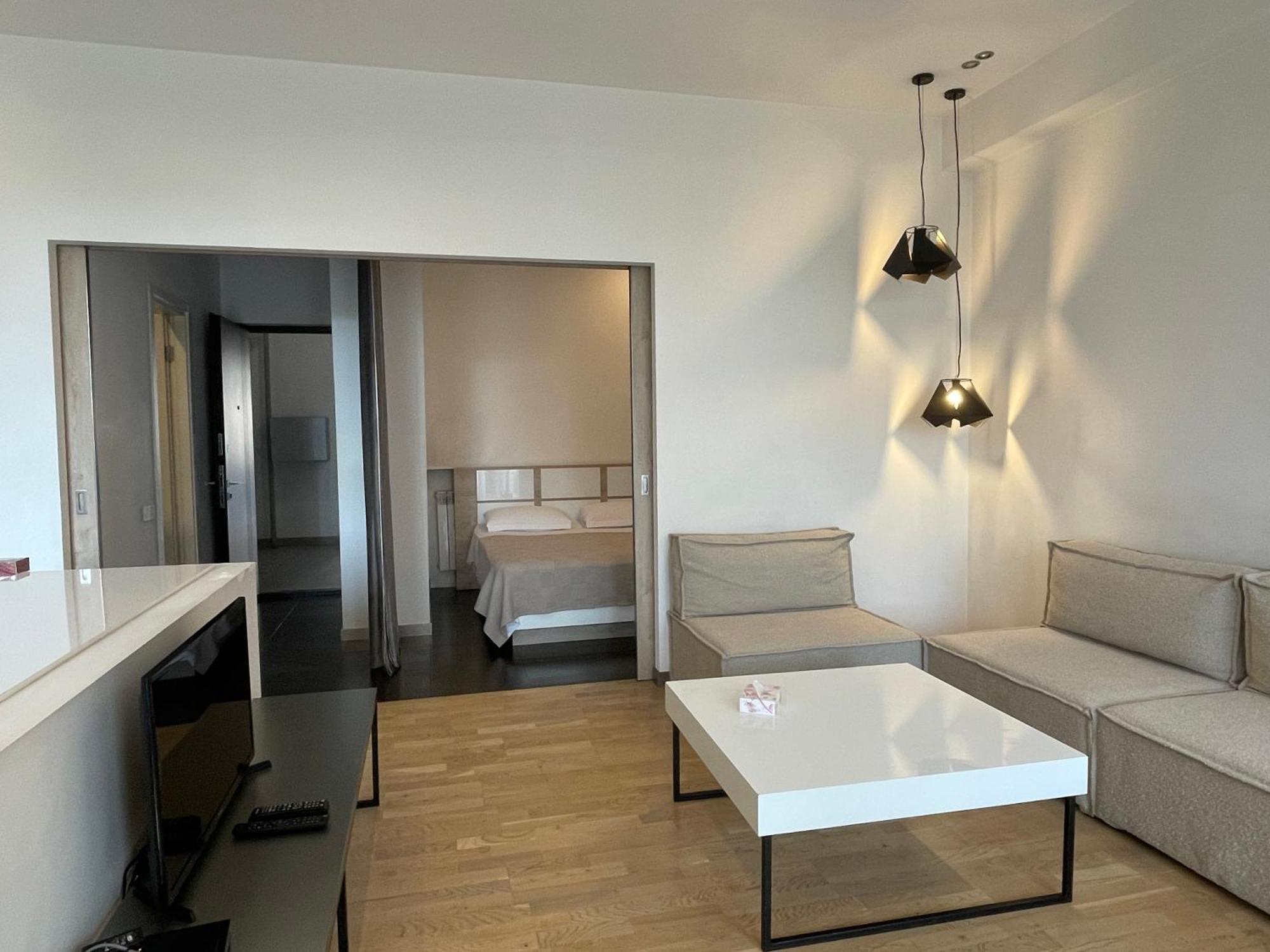 Metro Apartment Jerevan Exteriör bild